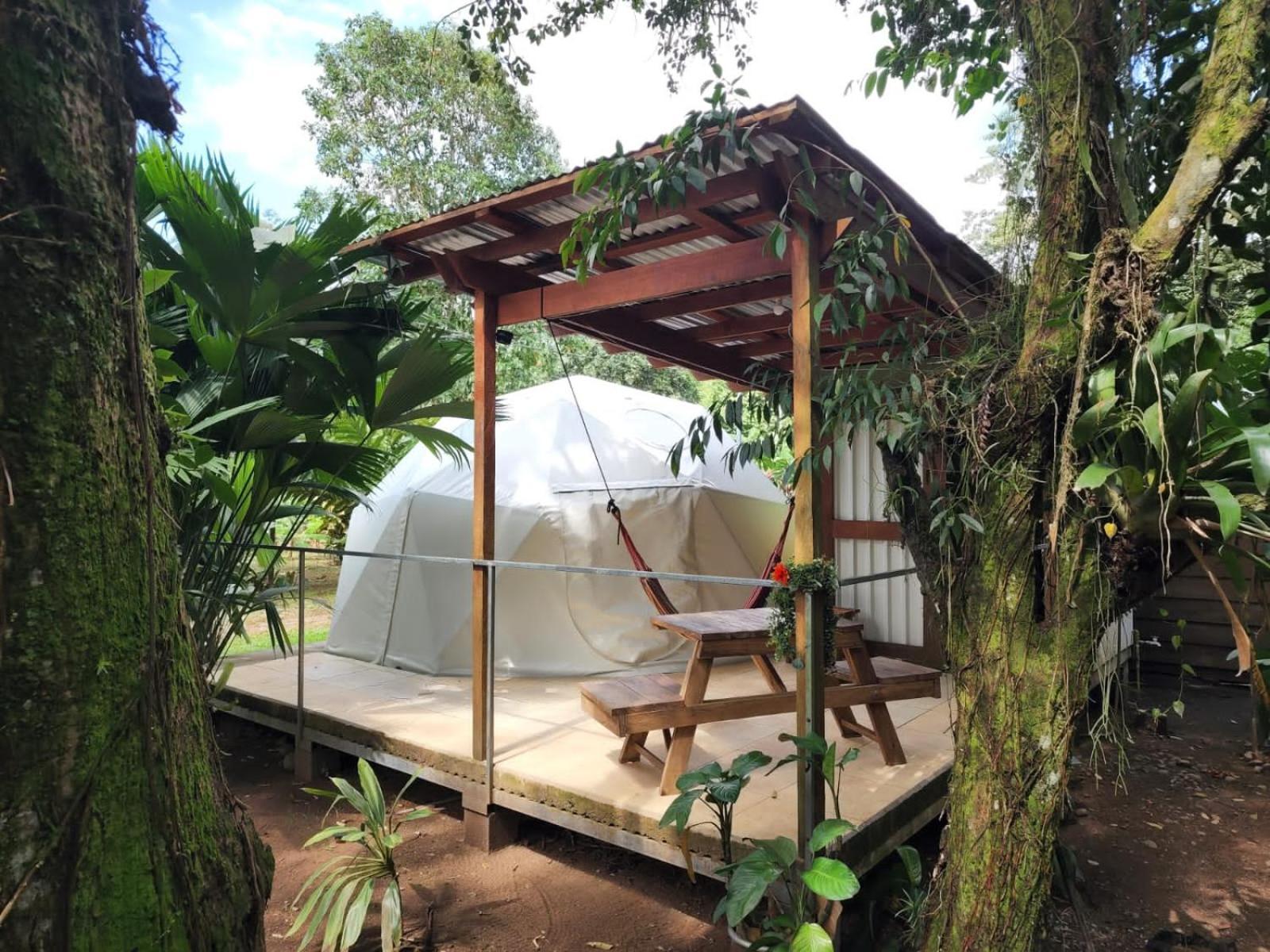 Ferienwohnung Glamping Naioth Guápiles Exterior foto